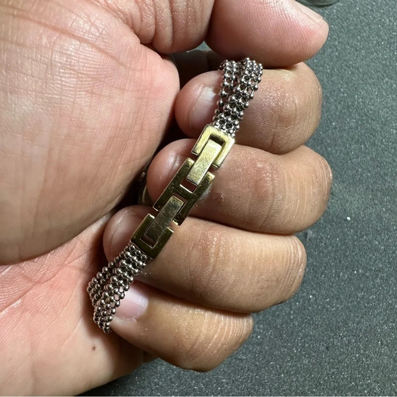 Carriage By Timex Silver Gold Tone Ladies Quartz Watch WR 30M Working - Picture 7 of 10